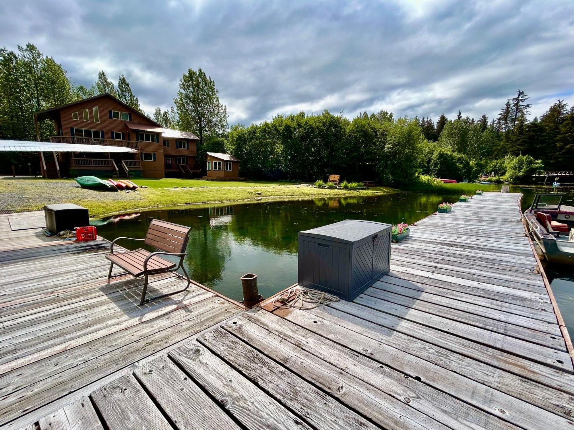 Bear Lake Lodgings B&B, Inc Seward Exteriör bild