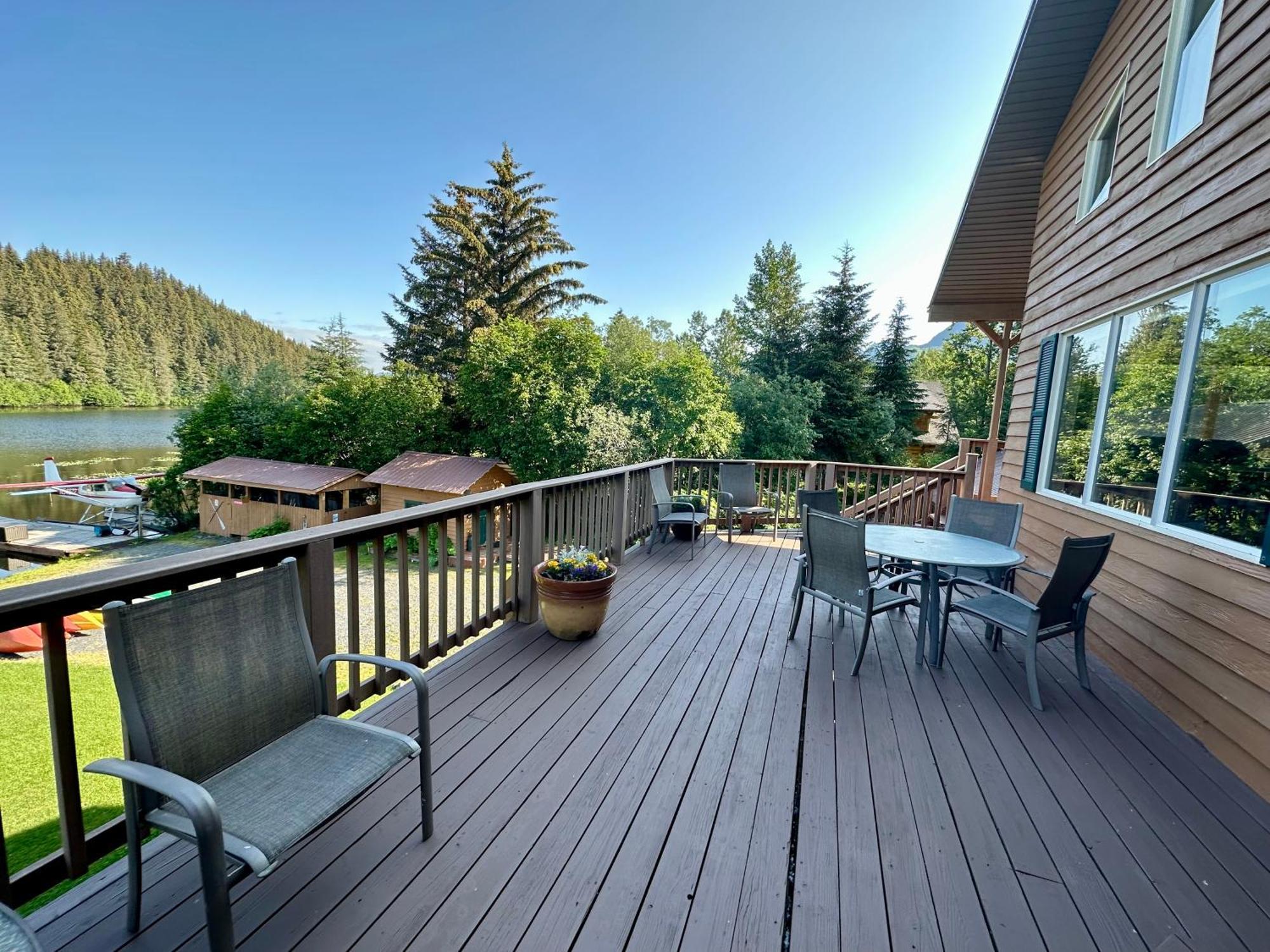Bear Lake Lodgings B&B, Inc Seward Exteriör bild